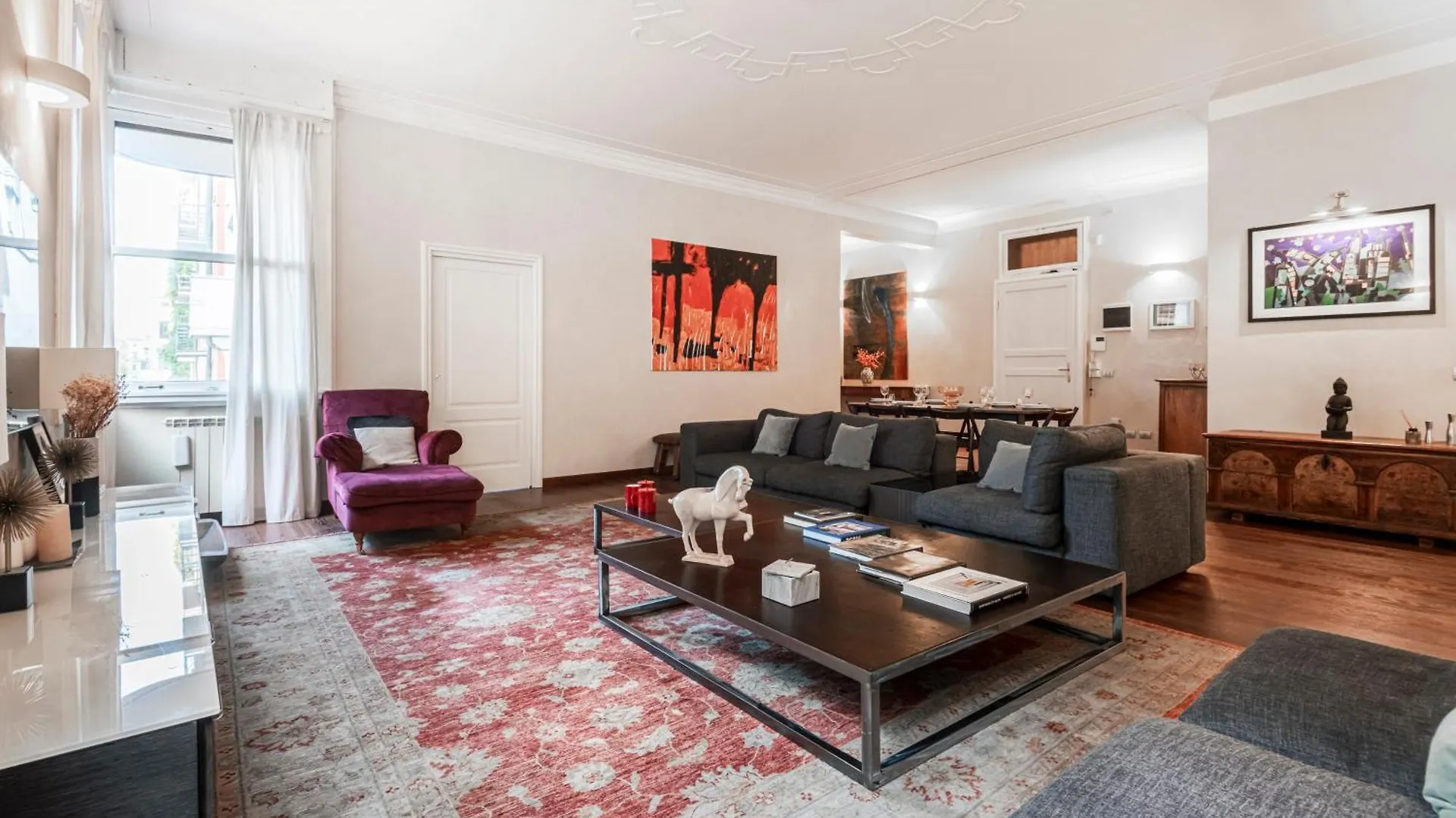 アパート Easylife - Magnificent Splendid Apt Sant'Ambrogio ミラノ