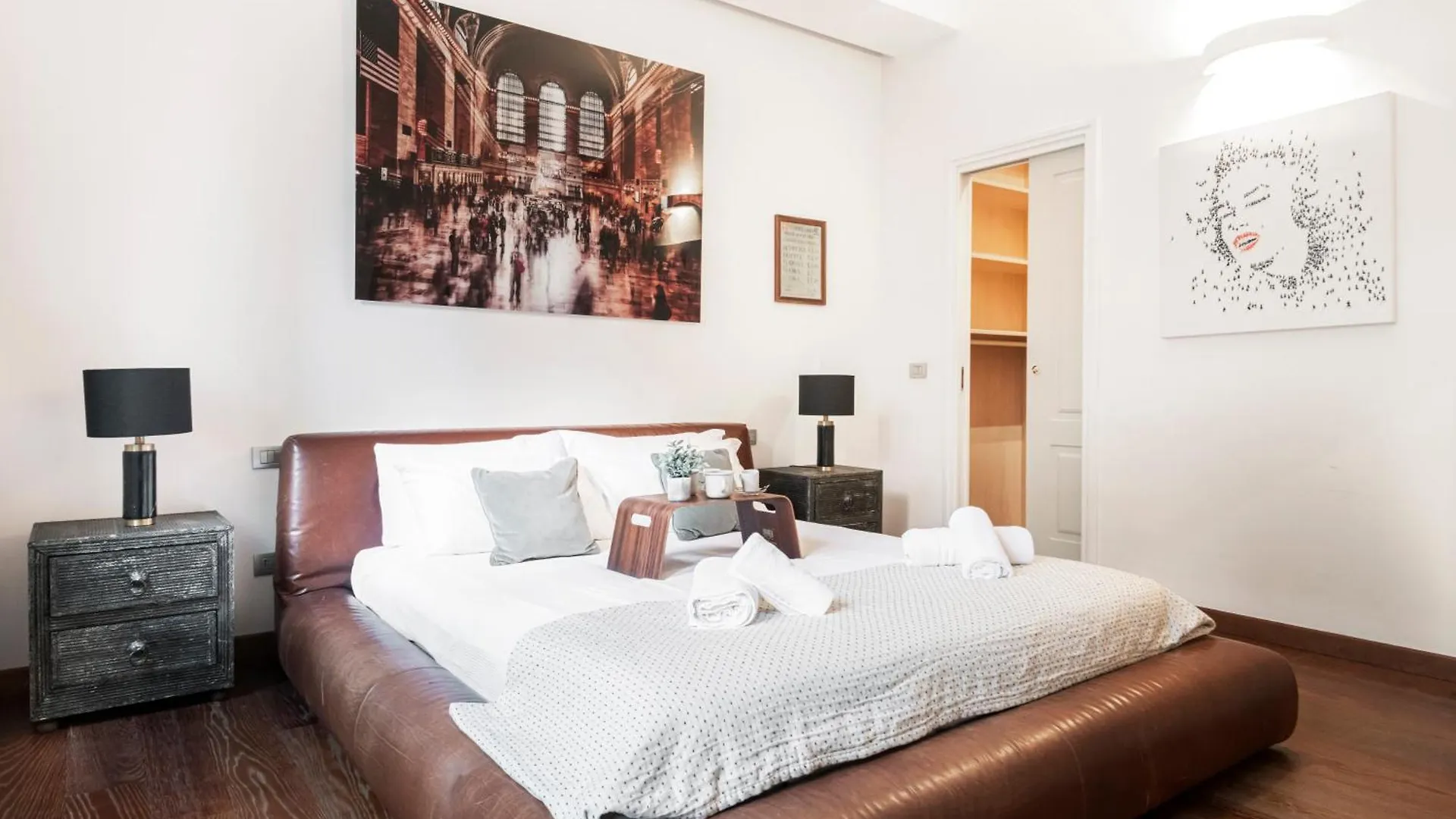 Easylife - Magnificent Splendid Apt Sant'Ambrogio ミラノ