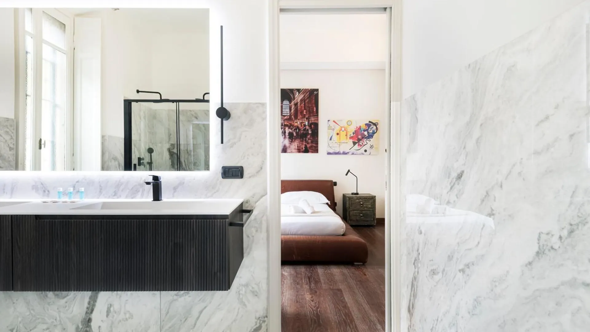 Easylife - Magnificent Splendid Apt Sant'Ambrogio ミラノ アパート